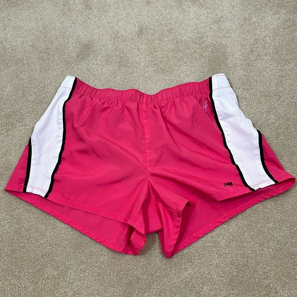 New Balance Women Running Breast Cancer Lined Women Shorts Size Medium